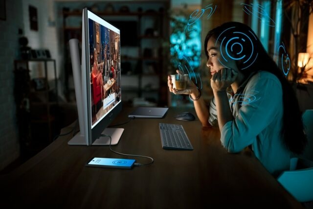 Dell 32 Plus 4K QD-OLED S3225QC 120Hz 0.03ms AMD FreeSYNC Premium